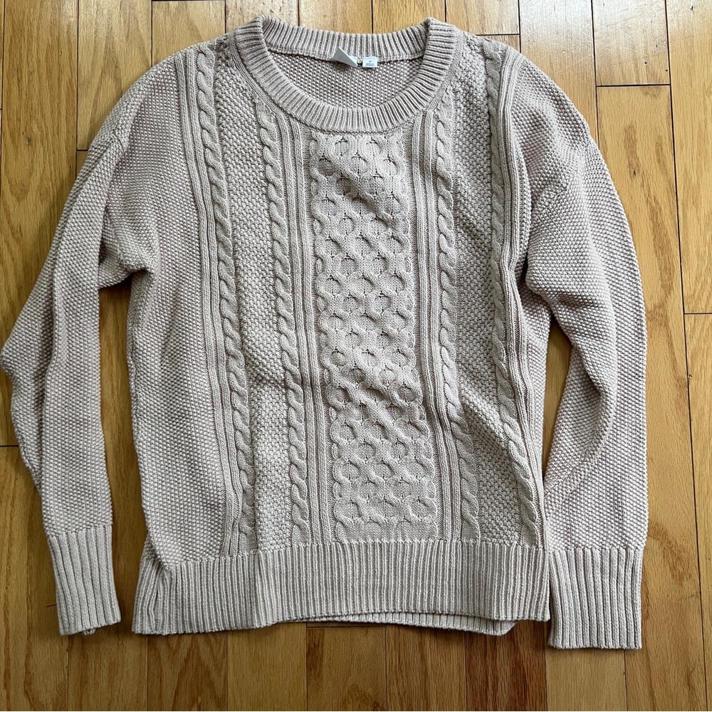 Gap women’s crewneck size M